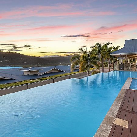 Club Wyndham Airlie Beach Exterior photo
