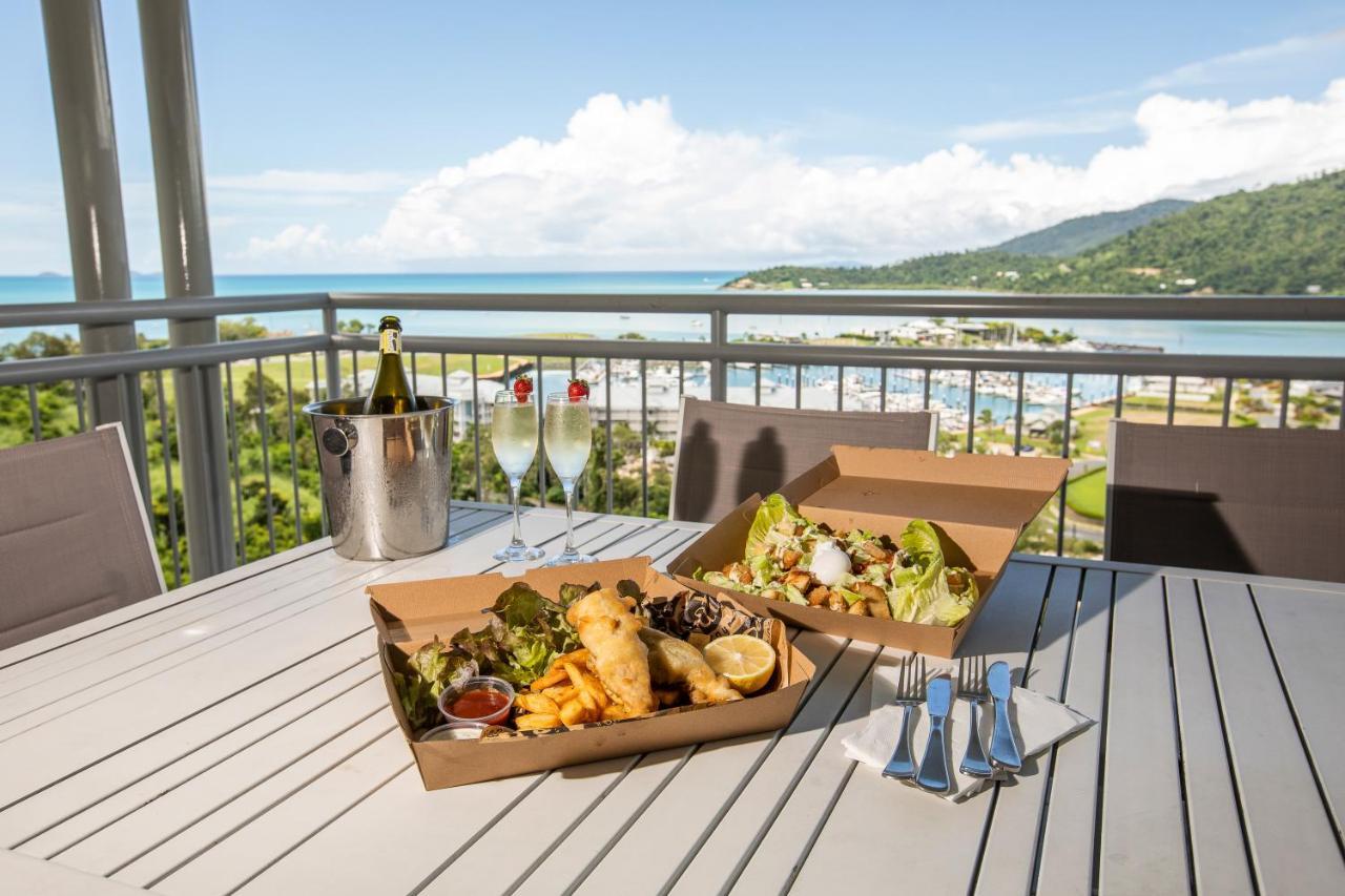 Club Wyndham Airlie Beach Exterior photo