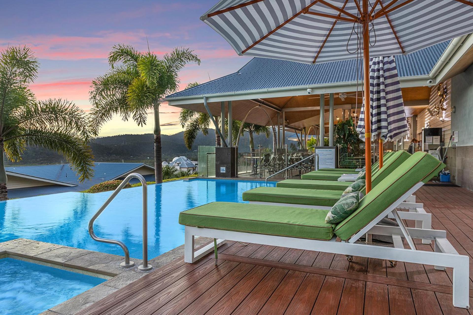 Club Wyndham Airlie Beach Exterior photo
