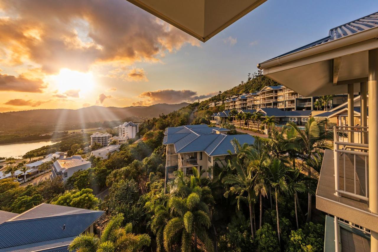 Club Wyndham Airlie Beach Exterior photo